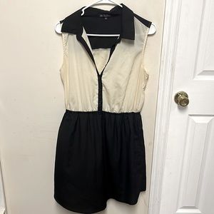 Two toned, collared, knee length dress